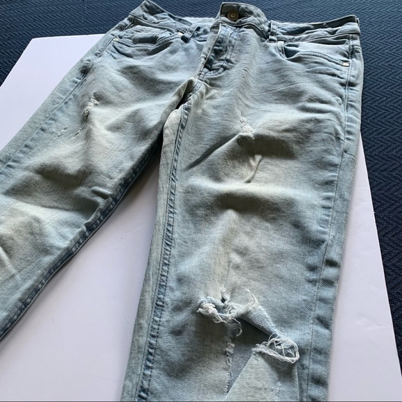 FOREVER 21 Jeans - Picture 5 of 10